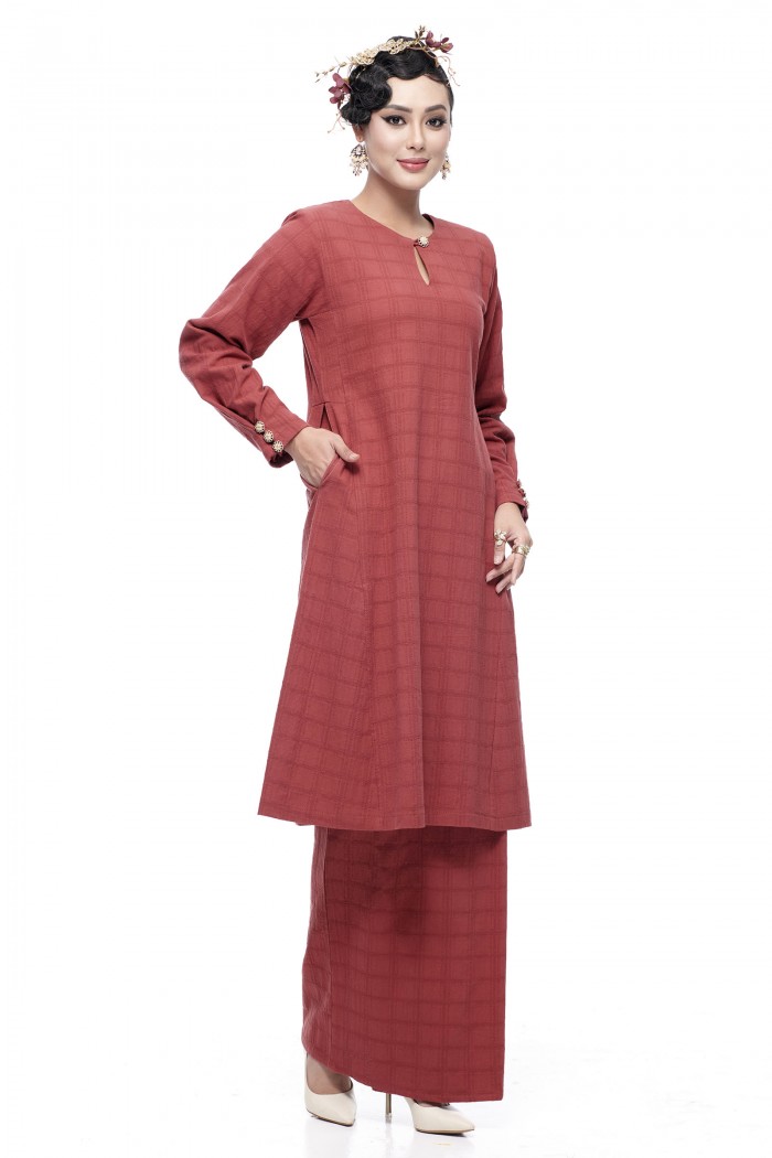 Kurung Riau Wangi (Brick Red)