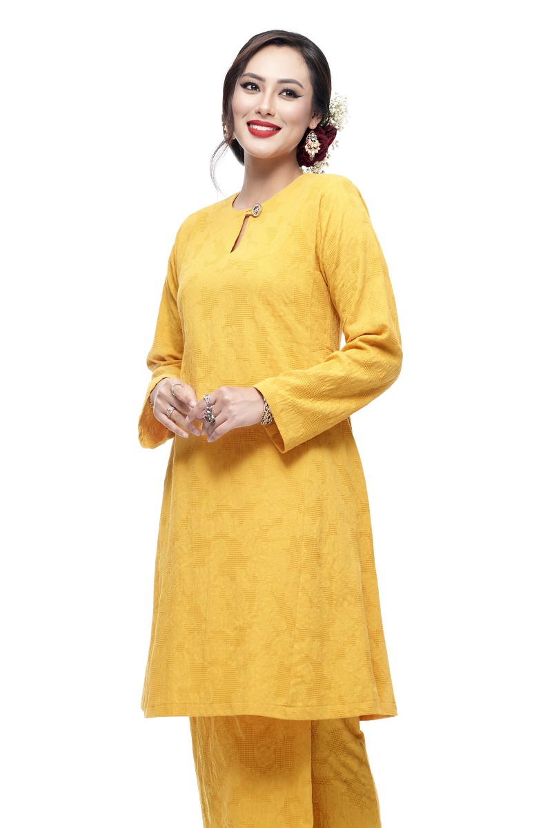 Klasik Kurung Pahang Mawar (Golden Mustard)