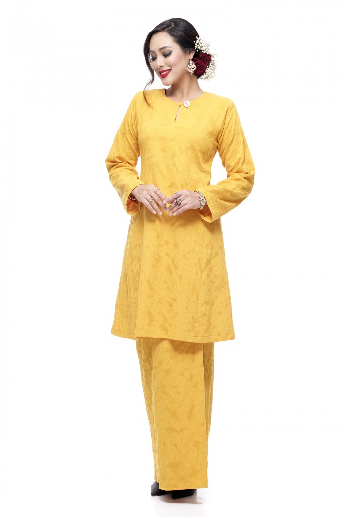 Klasik Kurung Pahang Mawar (Golden Mustard)