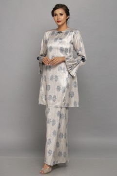 Damaris Kurung Pahang (Gold)