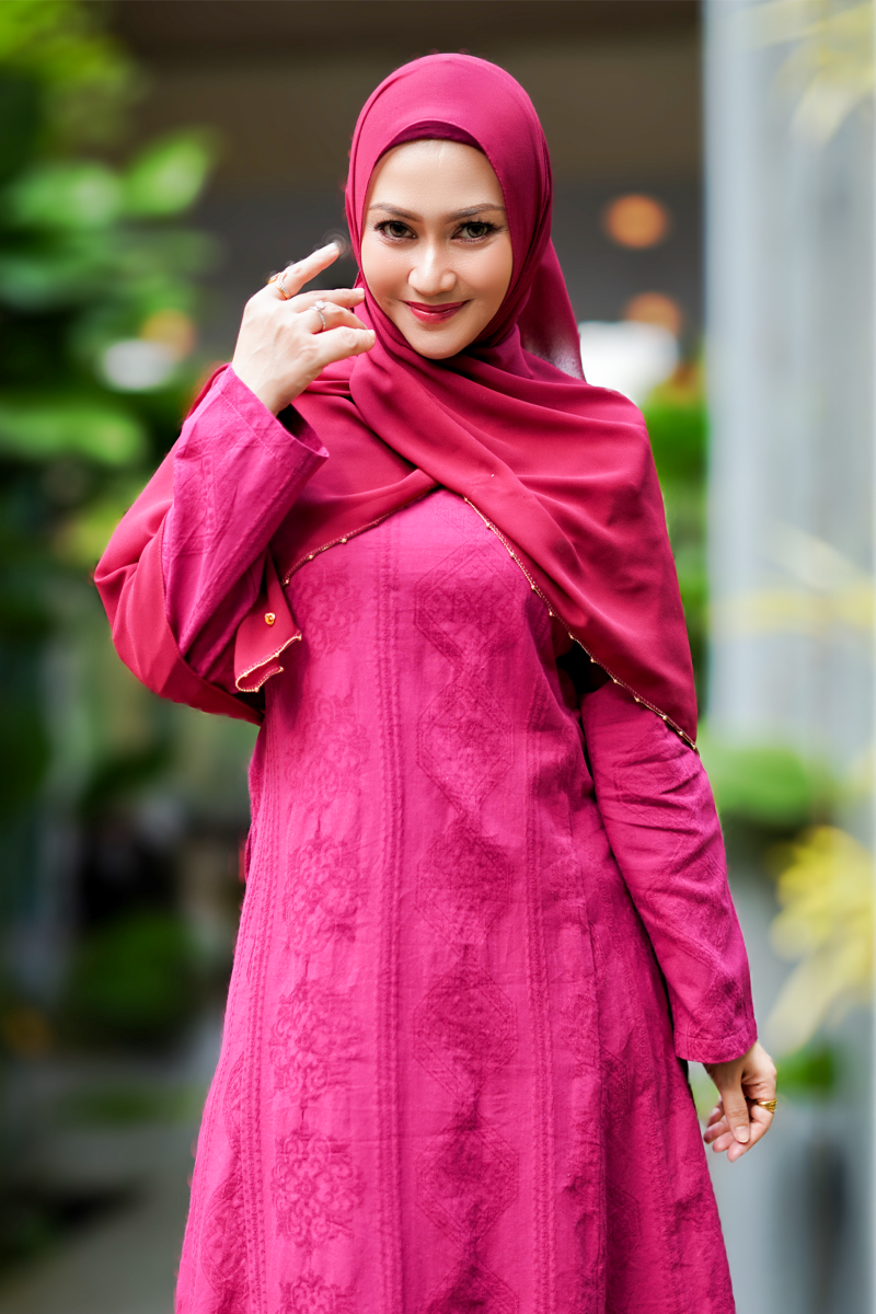 Dayang - Kurung Pahang Songket Klasik (Burgundy)