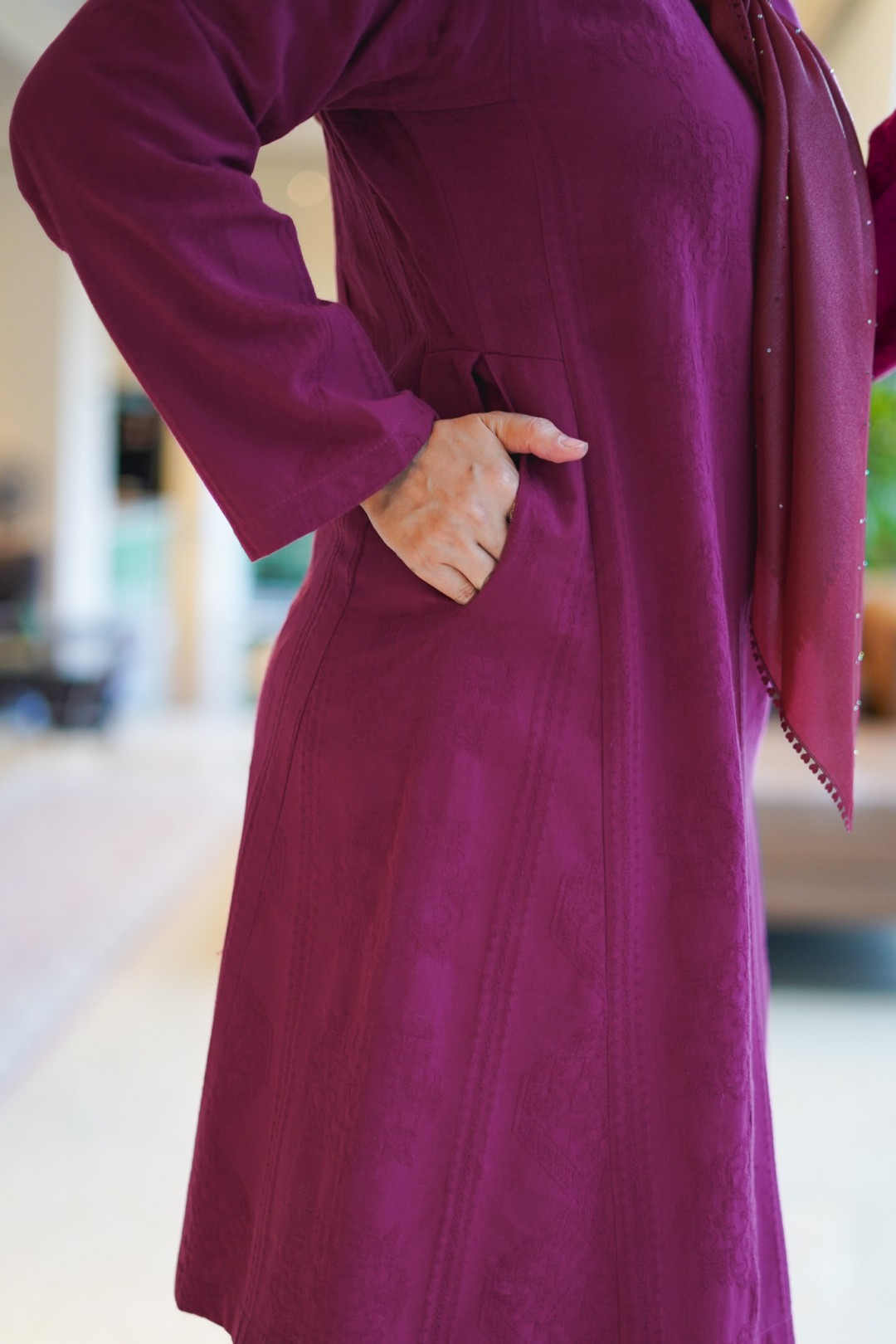 Dayang - Kurung Pahang Songket Klasik (Burgundy)