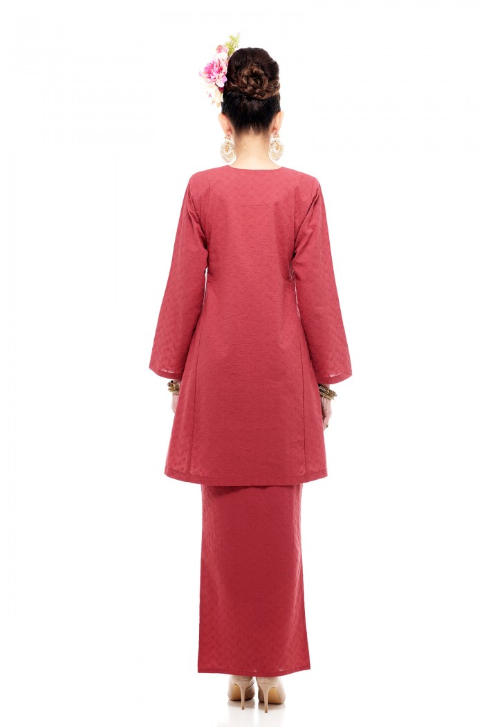 Klasik Kurung Pahang Chinta (Cherry Red)