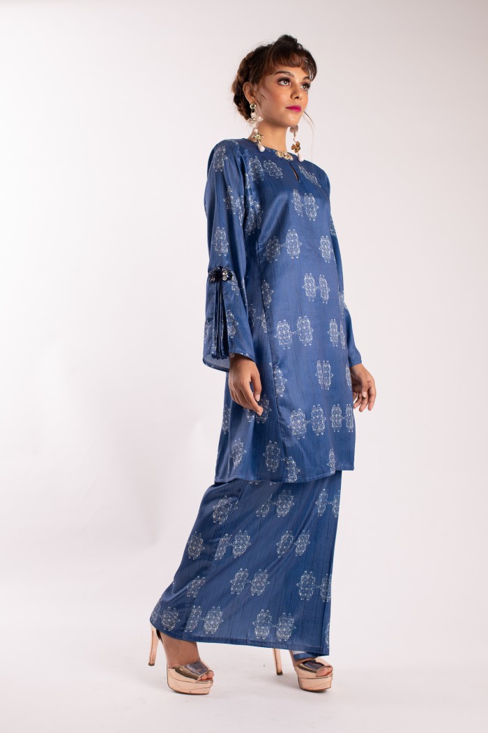 Damaris Kurung Pahang (Blue)