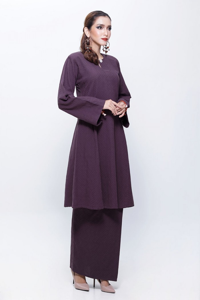 LIMITED EDITION - Kurung Riau Ghina (Dark Purple)