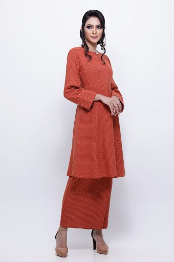 Kurung Riau Tun Fatimah (Burnt Orange)