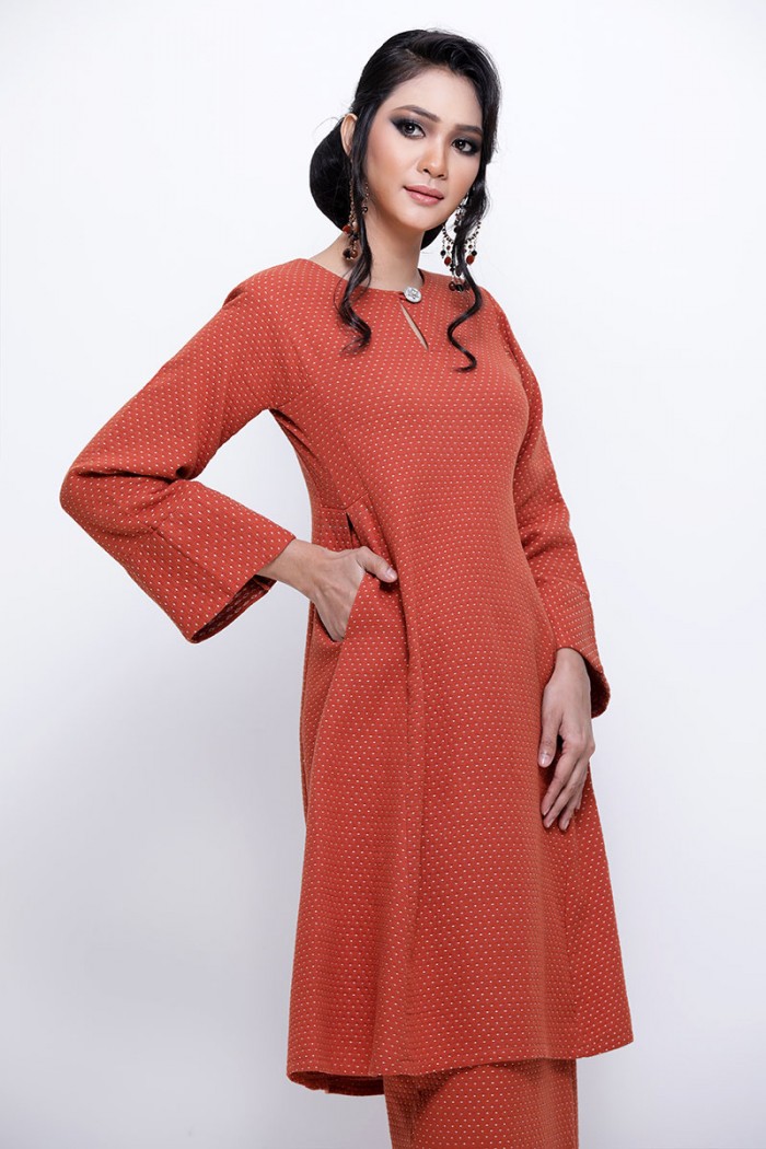 Kurung Riau Tun Fatimah (Burnt Orange)