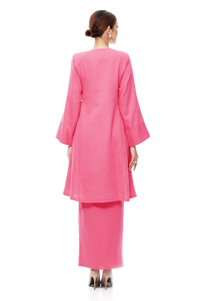 Kurung Riau Tun Fatimah (Coral Rose)