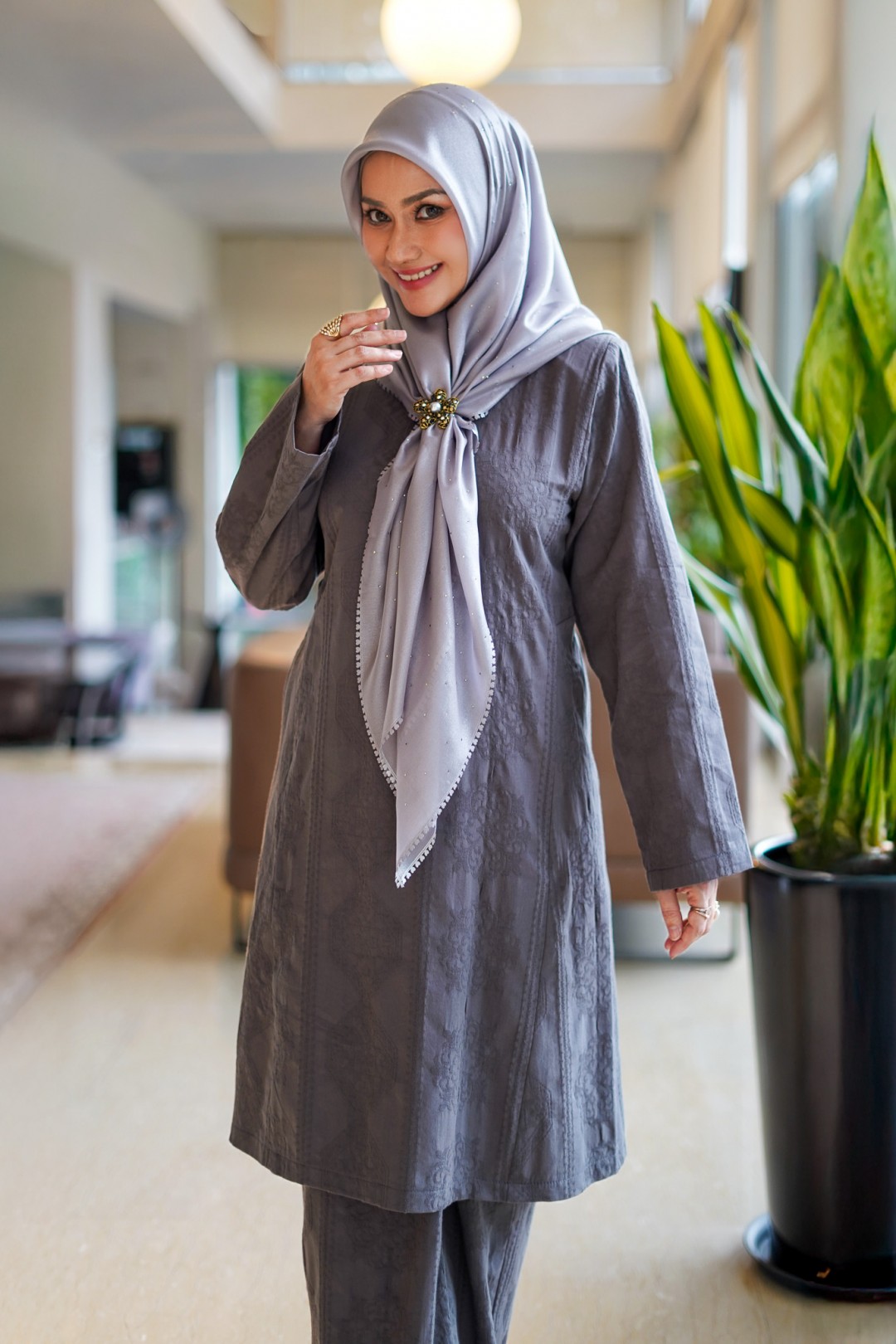 Dayang - Kurung Pahang Songket Klasik (Charcoal Grey)