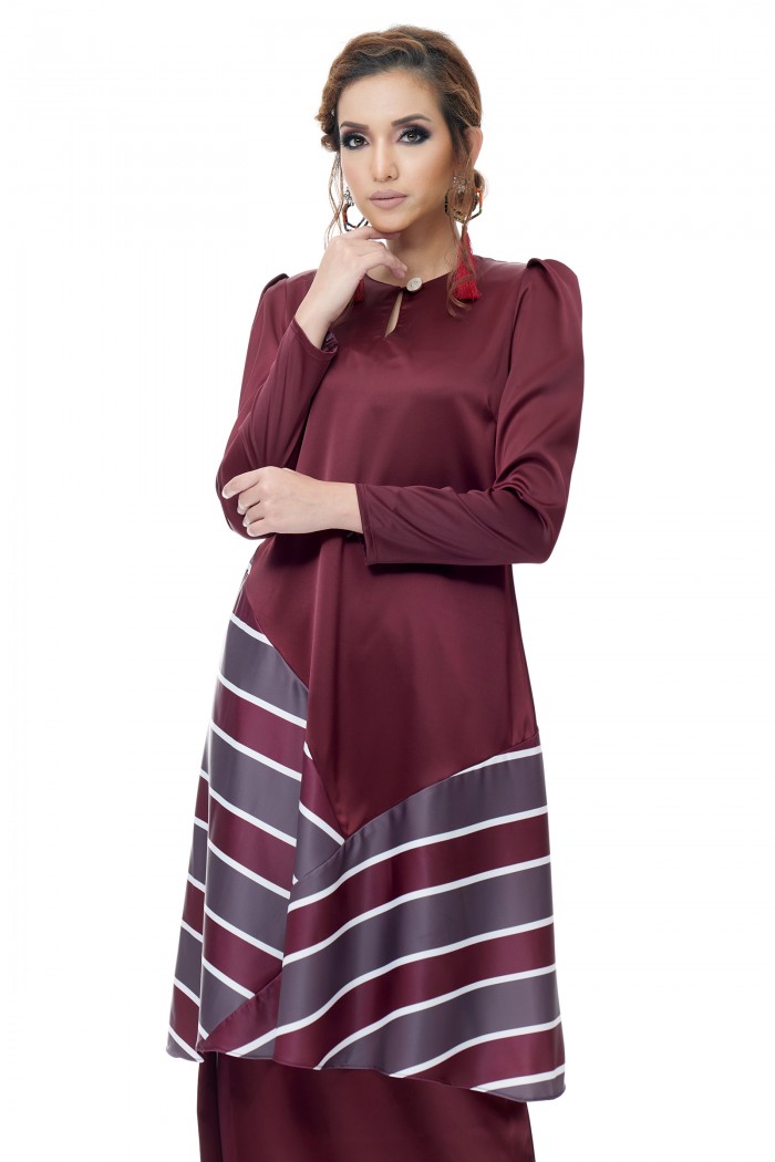 Isabella Kurung Pahang (Maroon)