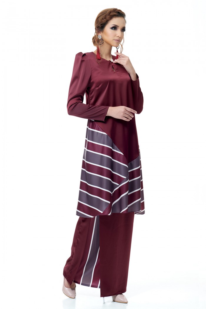 Isabella Kurung Pahang (Maroon)