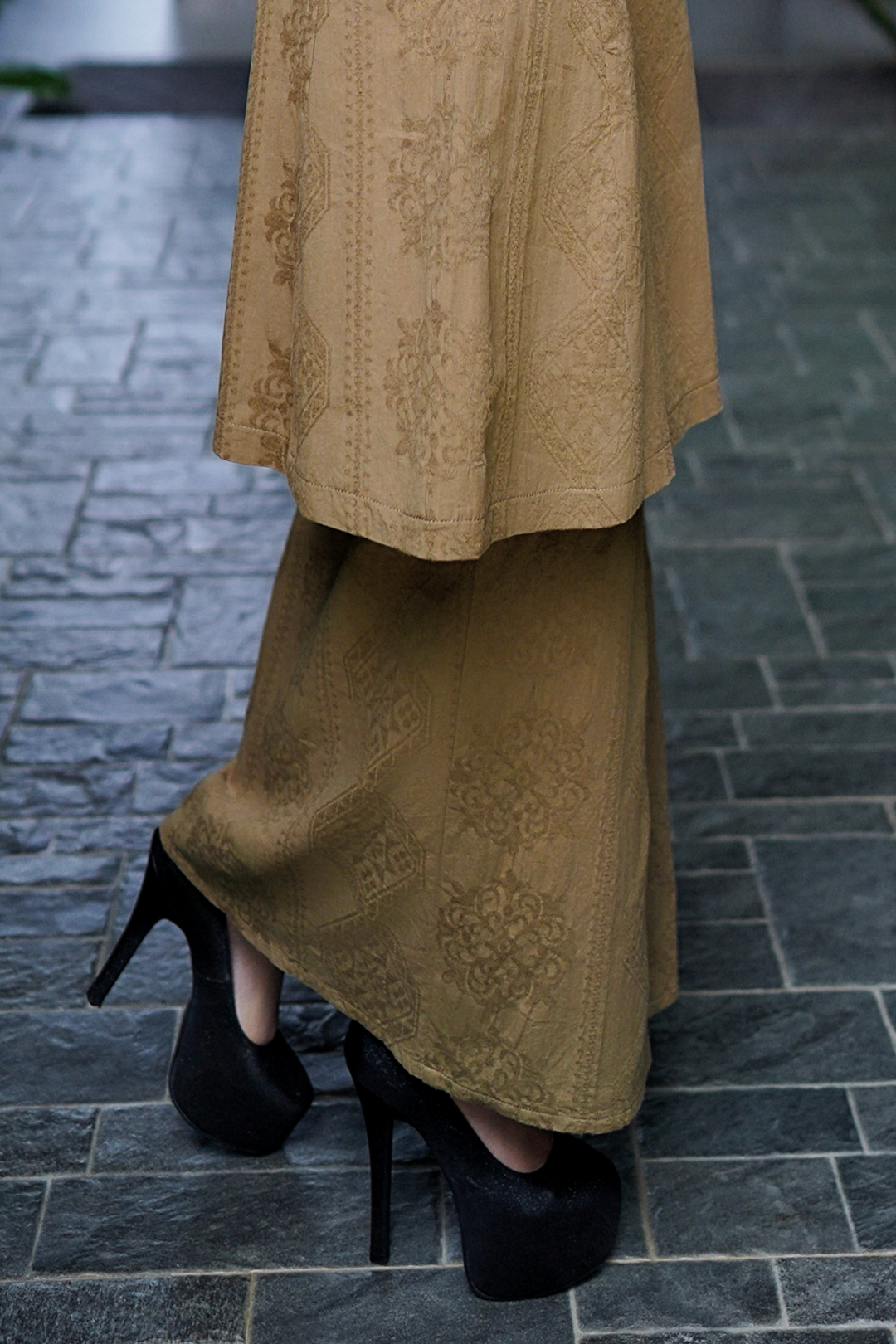 Dayang - Kurung Pahang Songket Klasik (Olive Gold)
