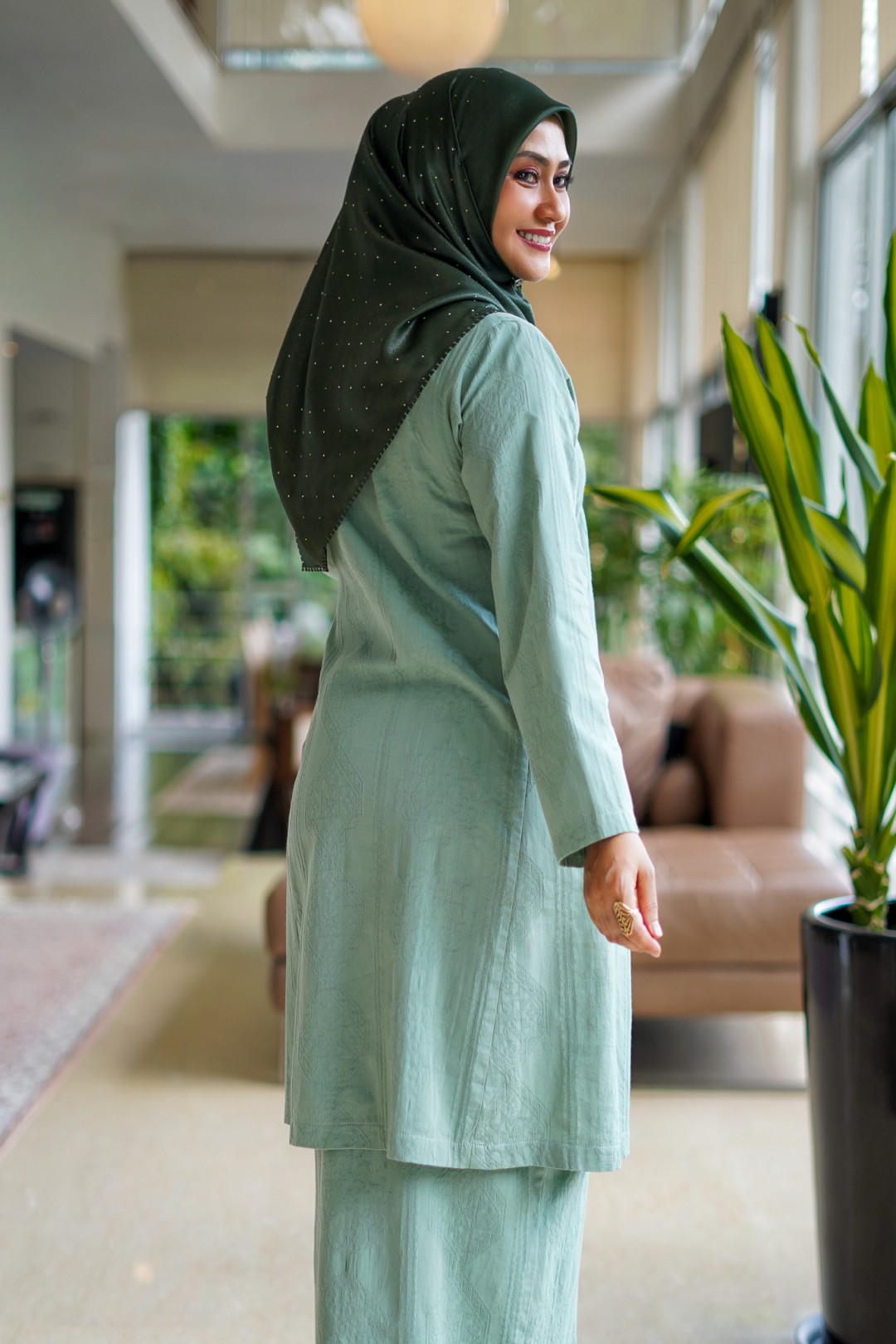 Dayang - Kurung Pahang Songket Klasik (Sage Green)