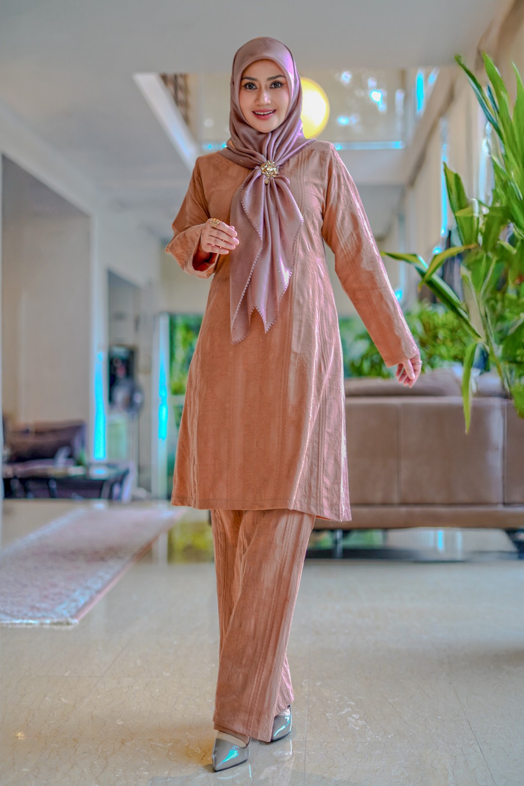 Dayang - Kurung Pahang Songket Klasik (Salmon Peach)