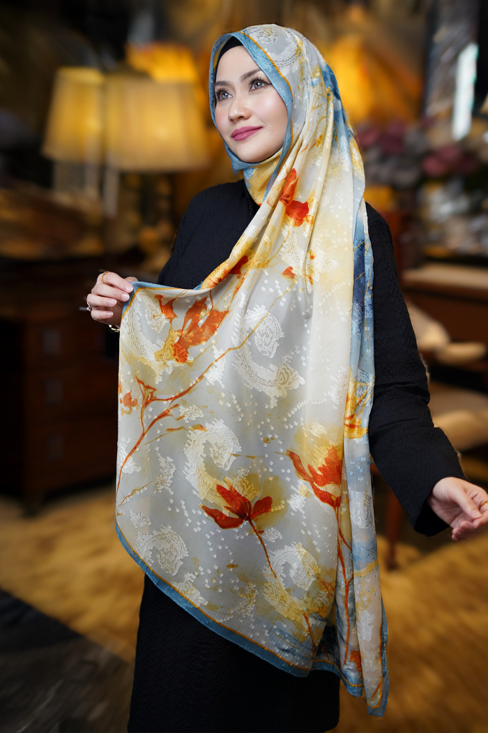 Flower Shawl - Signature Floral Edition (Poppy)