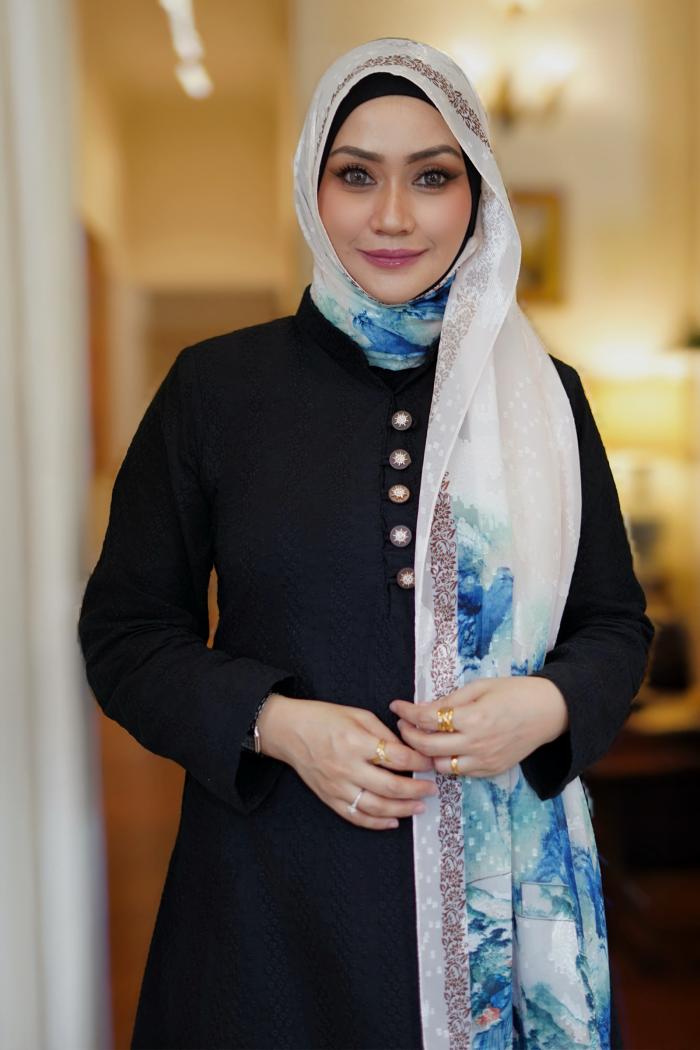 Flower Shawl - Signature Floral Edition (Morning Glory)