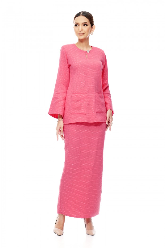 Kurung Kedah Tun Teja (Coral Rose)