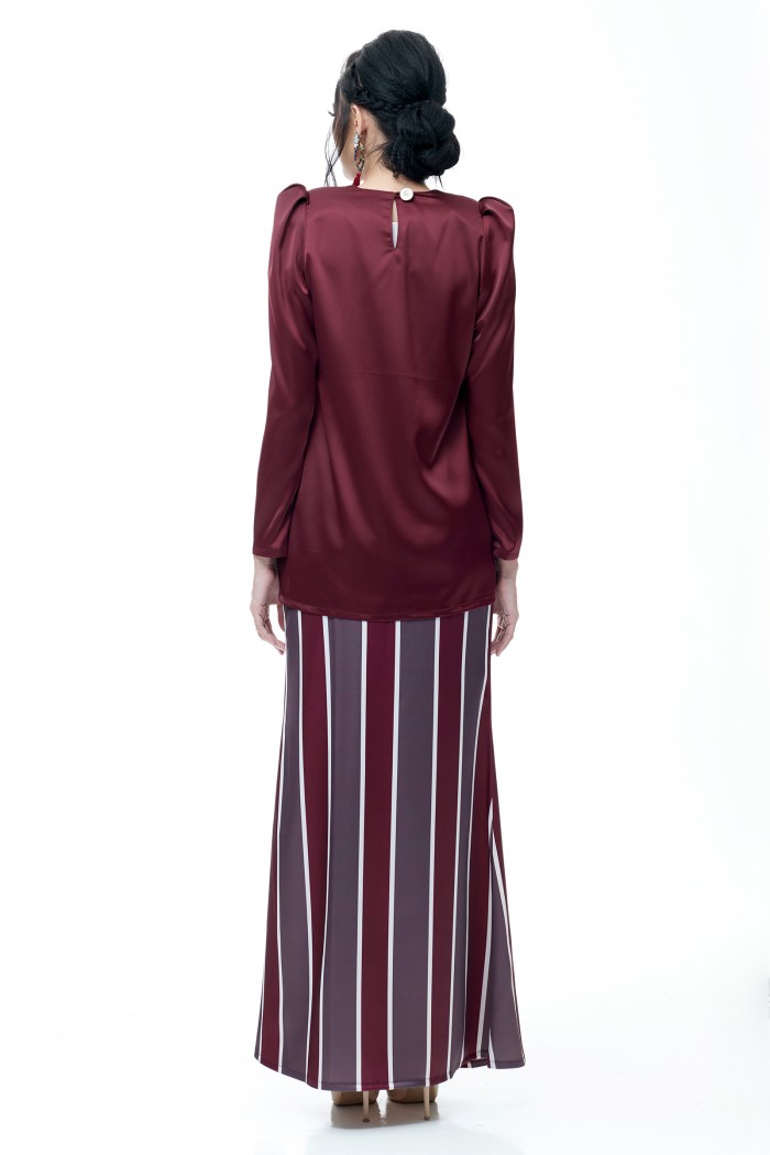 Zara Mini Kurung (Maroon)