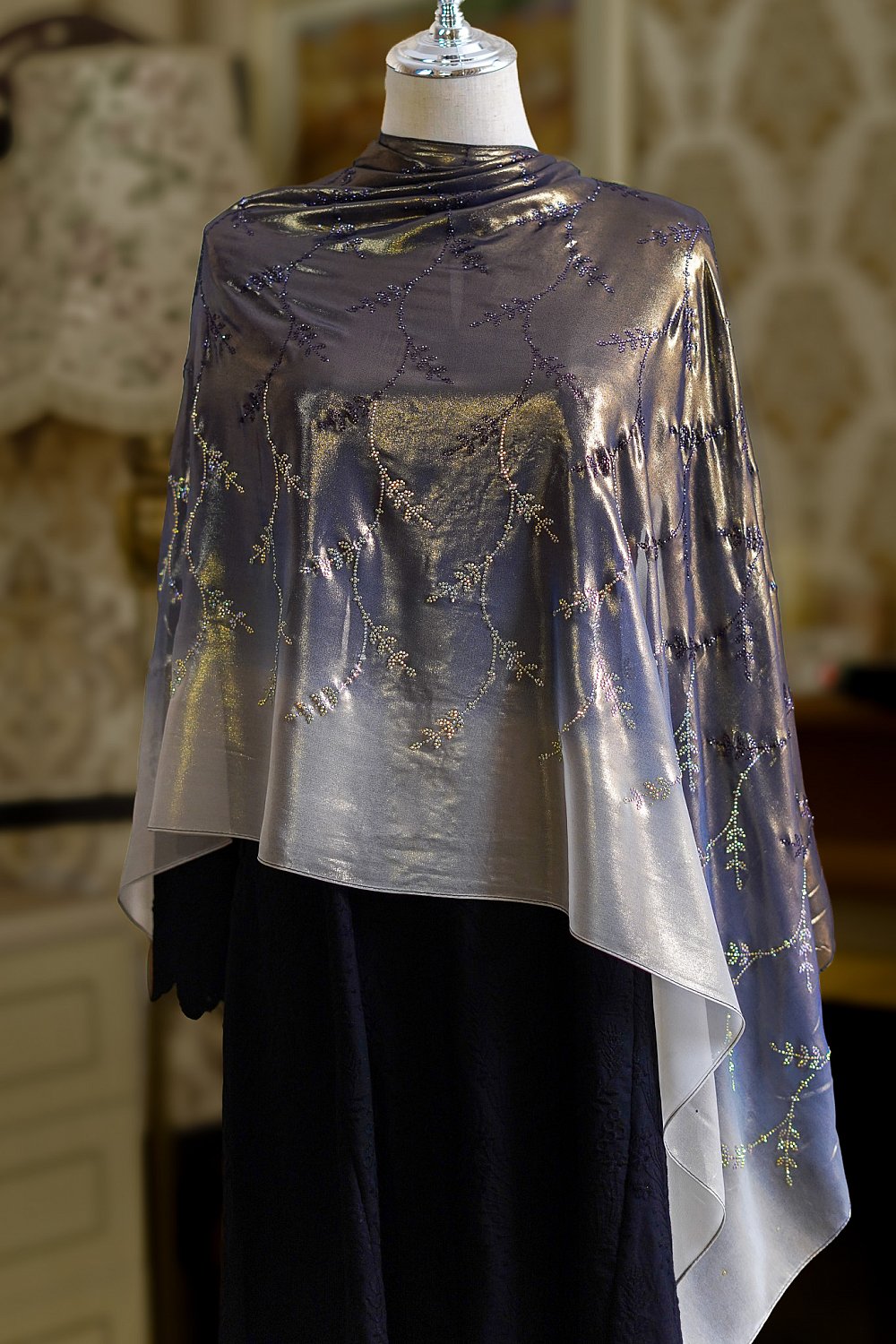 Shawl - Regalia (Purple) Shawl - Regalia (Purple)